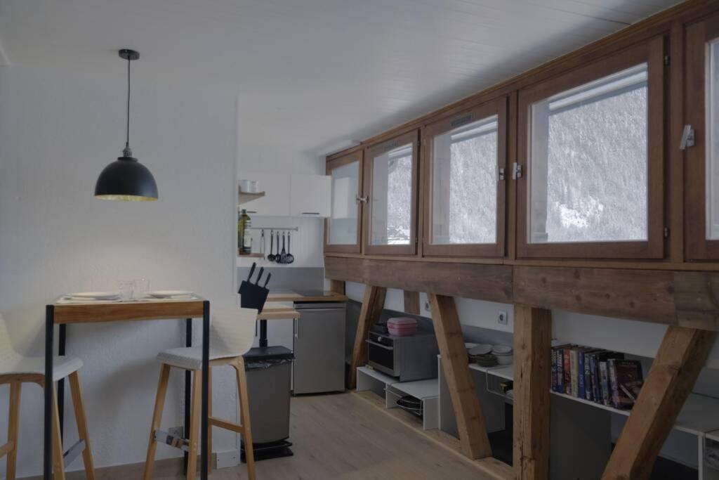 شقة Studio Chaleureux Chamonix Centre المظهر الخارجي الصورة